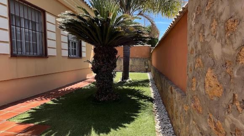 Sevilla - Dos Hermanas - 400m2