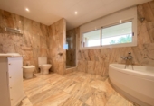 Chalet independiente con terreno en venta en Cambrils ref: TR393782 foto