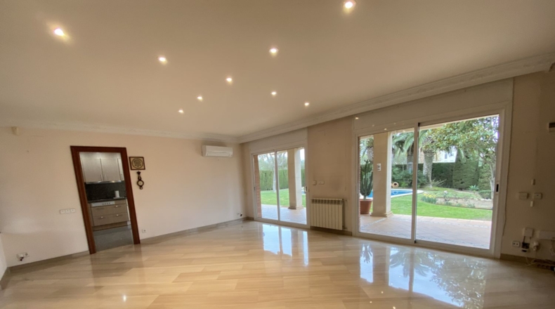 Tarragona - Cambrils - 1232m2