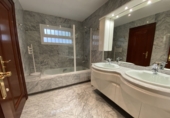 Chalet independiente con terreno en venta en Cambrils ref: TR393782 foto