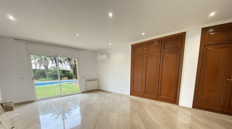 Tarragona - Cambrils - 1232m2