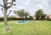 Chalet independiente con terreno en venta en Cambrils ref: TR393782 foto