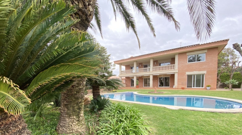Tarragona - Cambrils - 1232m2