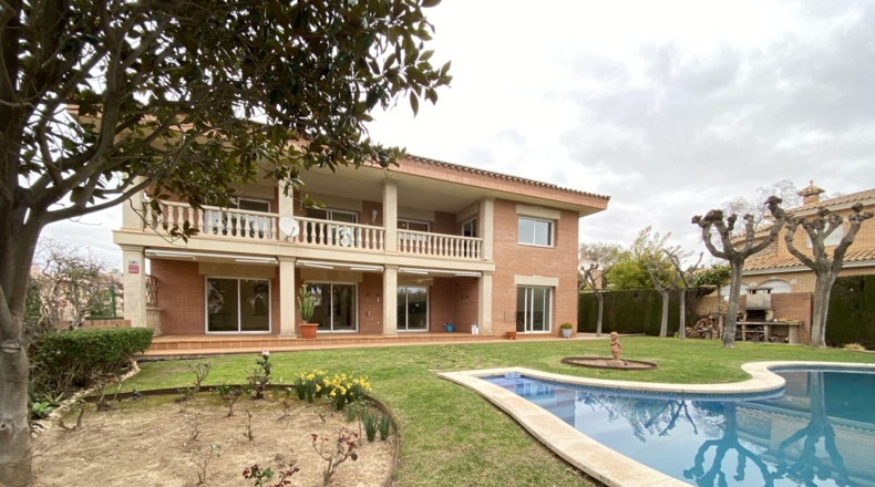 Tarragona - Cambrils - 1232m2