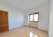 Village house for sale on España, Villarrobledo, ref: TR393802 photo