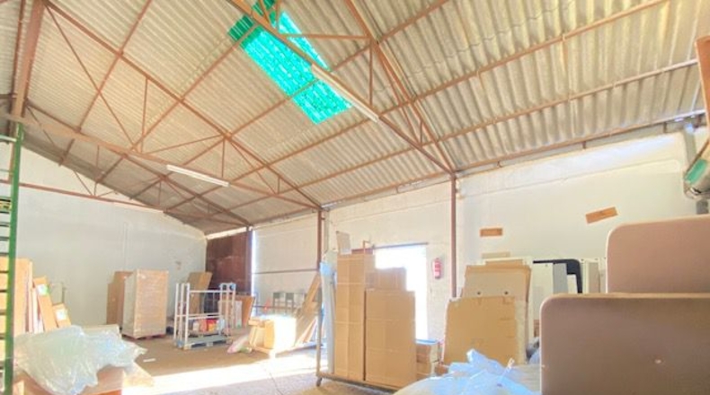 Badajoz - Puebla de la Calzada - 800m2