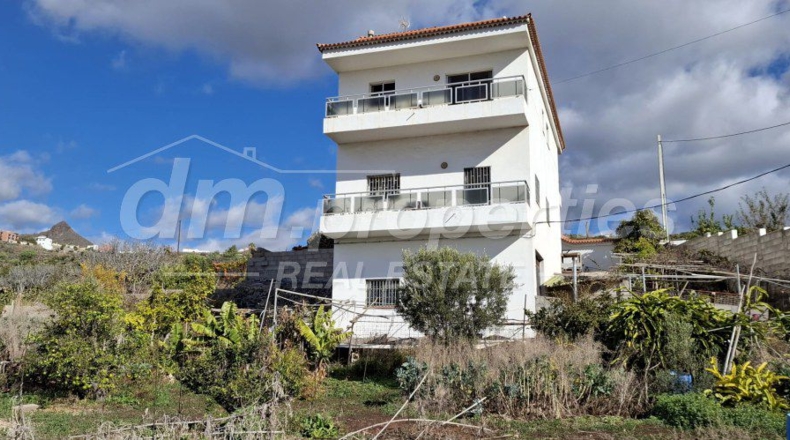 Santa Cruz de Tenerife - Arona - 2000m2