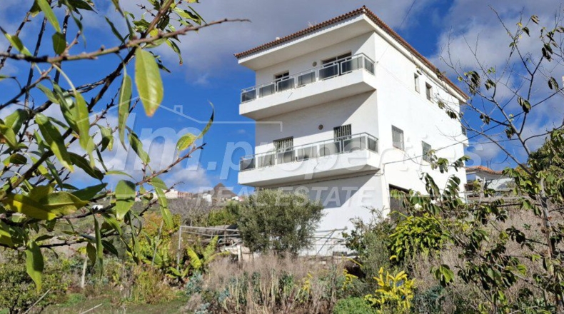 Santa Cruz de Tenerife - Arona - 2000m2
