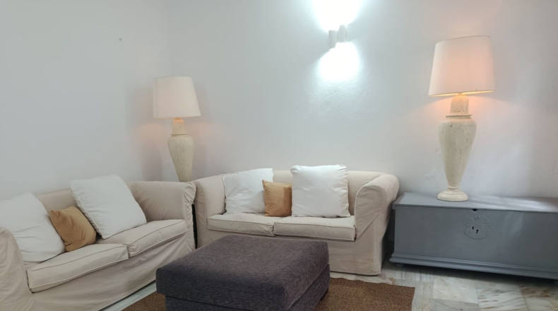 Málaga - Estepona - 2500m2