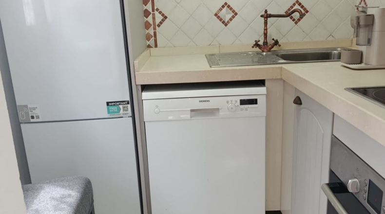 Málaga - Estepona - 2500m2