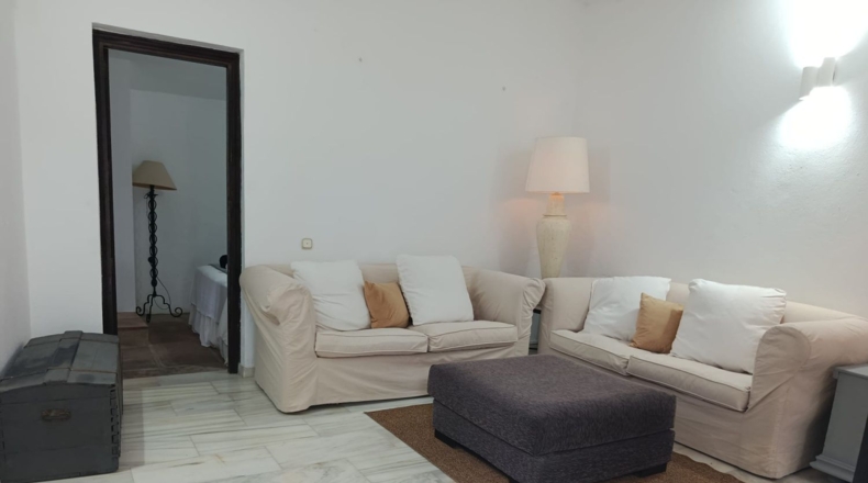 Málaga - Estepona - 2500m2