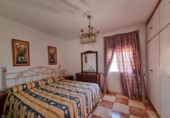 Chalet independiente con terreno en venta en la España, Torremolinos, ref: TR393376 foto