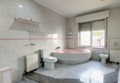 Chalet independiente con terreno en venta en la España, Murcia, ref: TR400578 foto