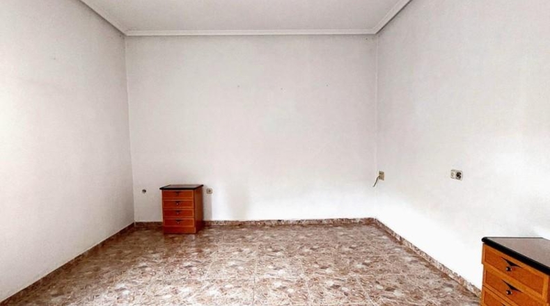 Valencia - Beniatjar - 682m2