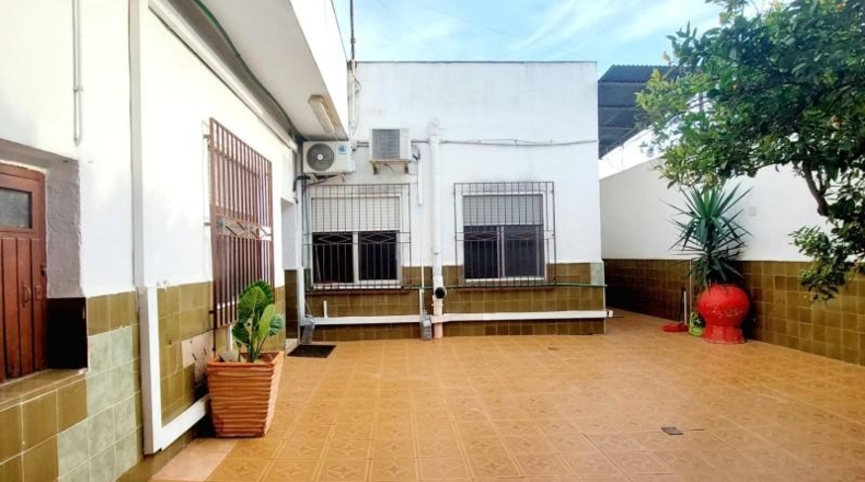 Valencia - Beniatjar - 682m2