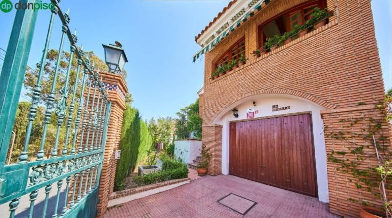 Granada - Villa de Otura - 638m2