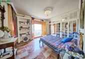Отдельно стоящий дом с участком на продажу в городе Villa de Otura Фото