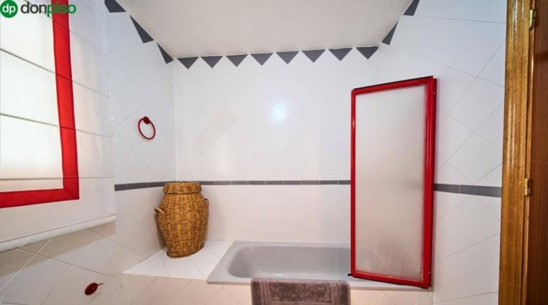Granada - Villa de Otura - 638m2