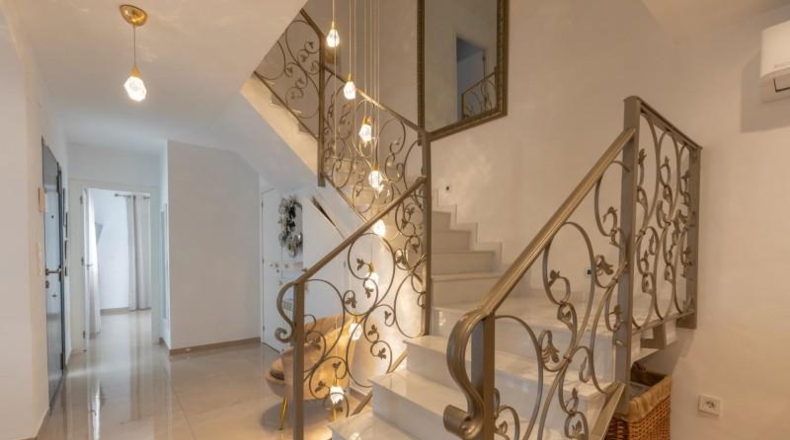 Granada - Peligros - 240m2