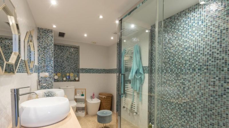 Granada - Peligros - 240m2