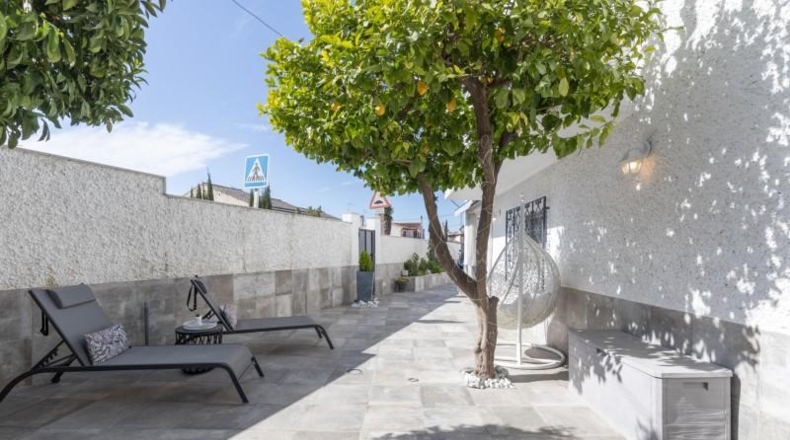Granada - Peligros - 240m2