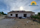 Casa de camp amb terreny en venda a la España, Benissa, ref.: TR400553 foto