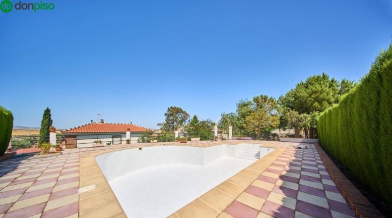 Granada - Villa de Otura - 1100m2