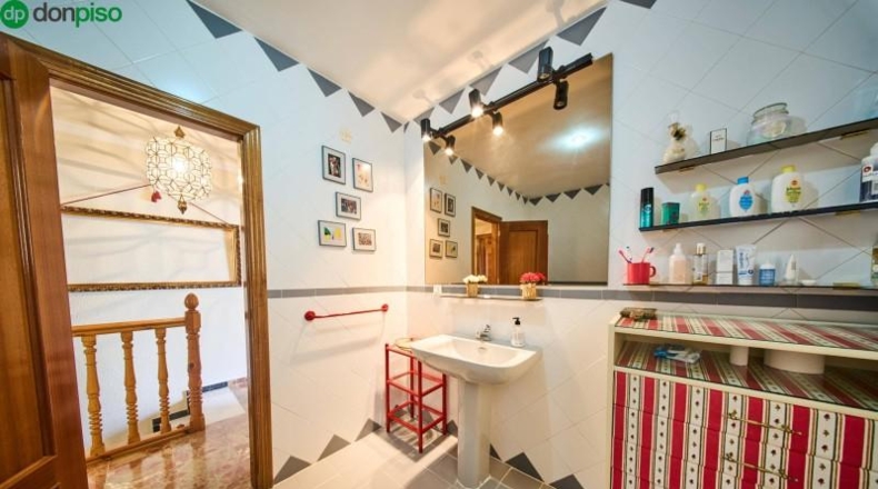 Granada - Villa de Otura - 1100m2