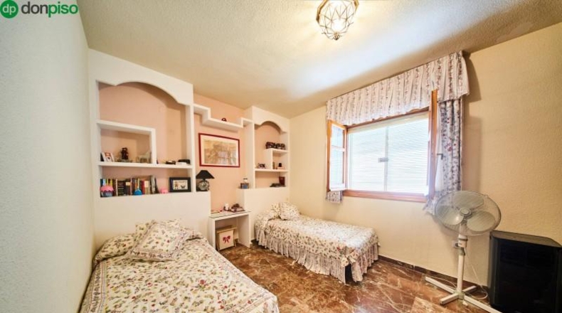 Granada - Villa de Otura - 1100m2