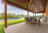 Chalet independiente con terreno en venta en la España, Reus, ref: TR400609 foto
