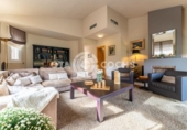 Chalet independiente con terreno en venta en la España, Reus, ref: TR400609 foto