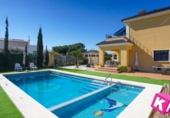 Chalet independiente con terreno en venta en la España, Santa Pola, ref: TR400616 foto