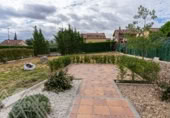Chalet independiente con terreno en venta en la Calle Robledal, Zarzuela del Monte, ref: TR393973 foto