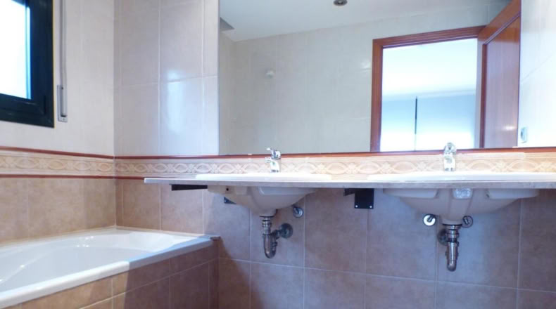 Gerona - Lloret de Mar - 343m2