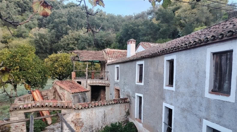 Málaga - Alpandeire - 26000m2