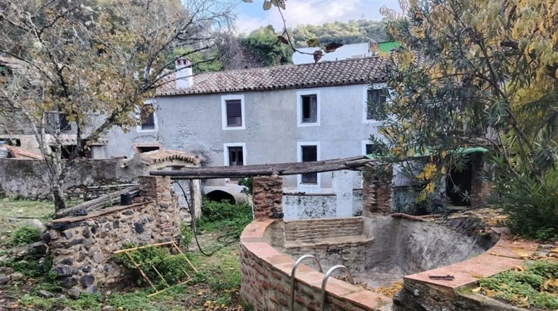 Málaga - Alpandeire - 26000m2