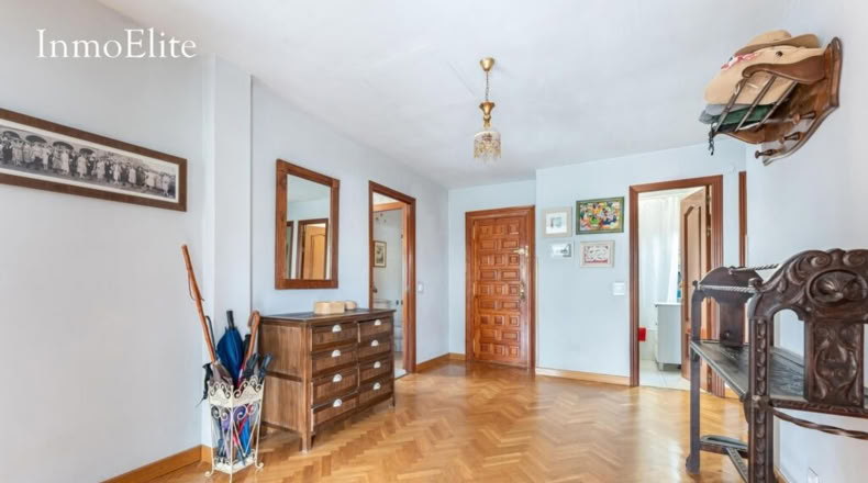 Comunidad de Madrid - Лас Розас де Мадрид - 1076m2