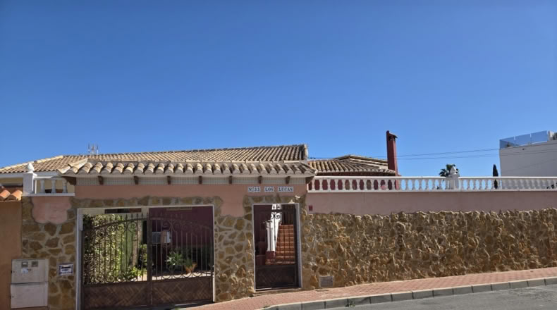 Alicante - Torrevieja - 410m2