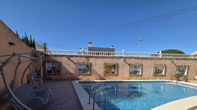 Alicante - Torrevieja - 410m2