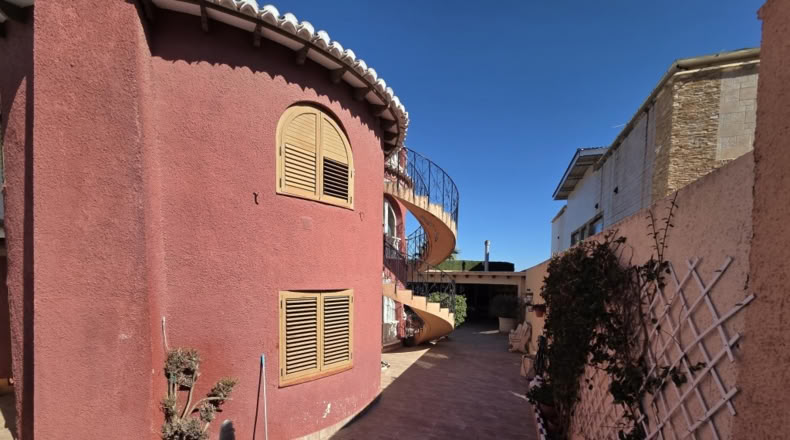 Alicante - Torrevieja - 410m2