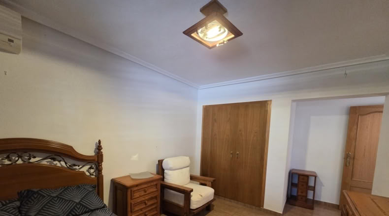 Alicante - Torrevieja - 410m2