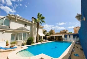 Oriola 376&nbsp;m² 