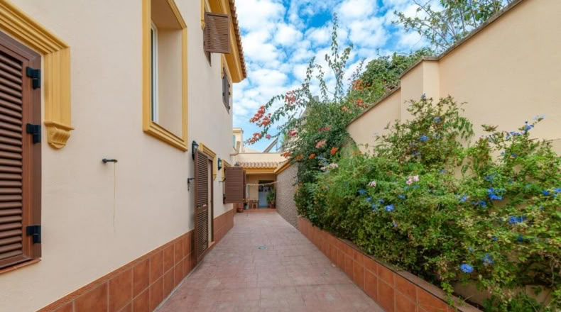 Малага - Rincón de la Victoria - 550m2