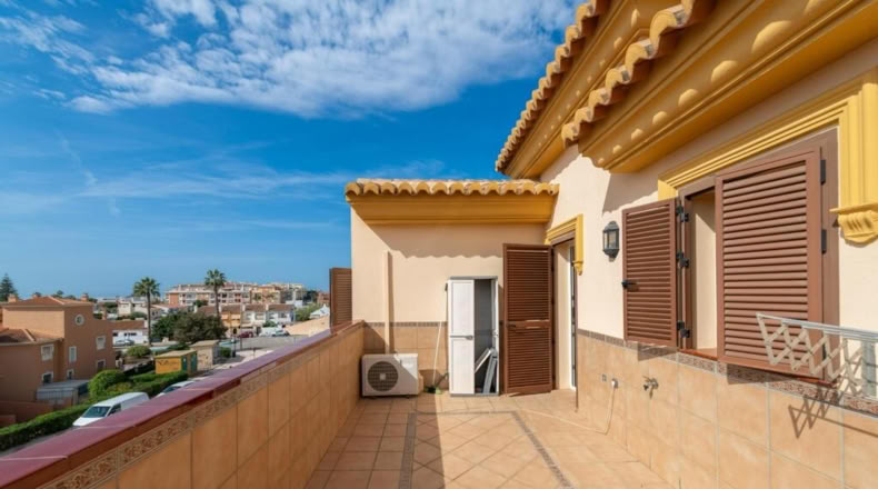 Малага - Rincón de la Victoria - 550m2