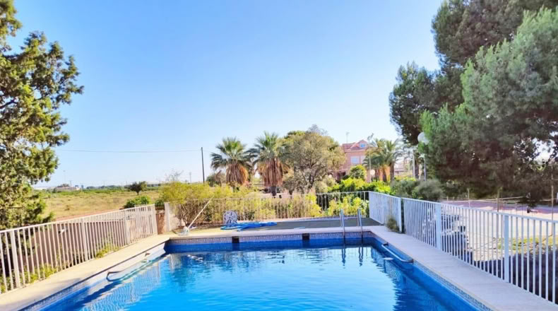 Alicante - Muchamiel - 444m2