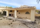 Vil·la amb terreny en venda a Relleu ref.: TR394097 foto