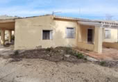 Vil·la amb terreny en venda a Relleu ref.: TR394097 foto