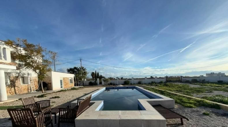 Alicante - Crevillent - 375m2