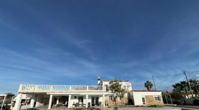 Alicante - Crevillent - 375m2