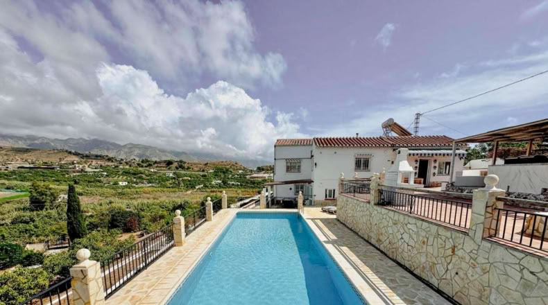 Малага - Nerja - 3600m2